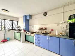 Blk 247 Jurong East Street 24 (Jurong East), HDB 3 Rooms #575371881